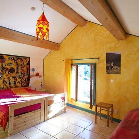 Le Mas Franc Bed & Breakfast Enveitg Dış mekan fotoğraf